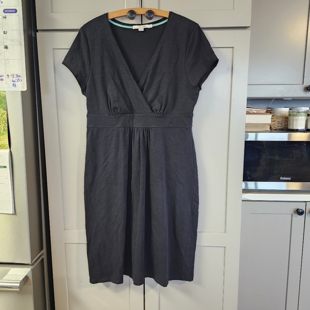 Boden Casual Jersey Knit Stretch Dress, Wrap V neckline Cap Sleeves Sz 10L - Picture 2 of 6